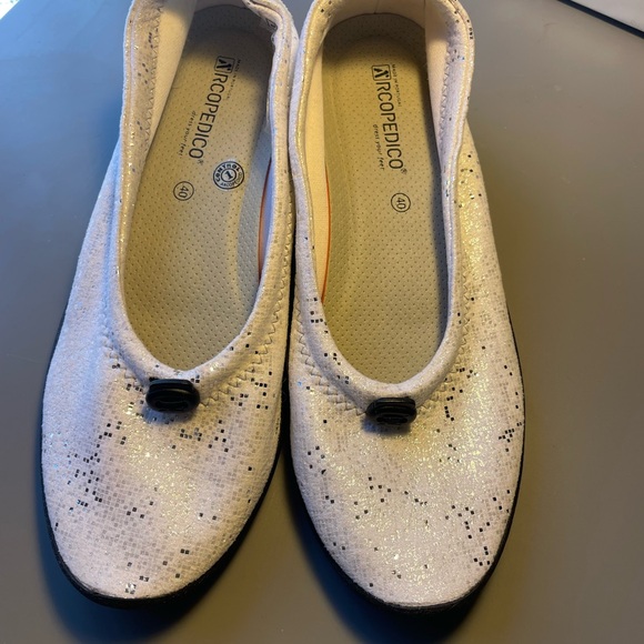 Arcopedico Shoes - Arcopedico White with Sparkles